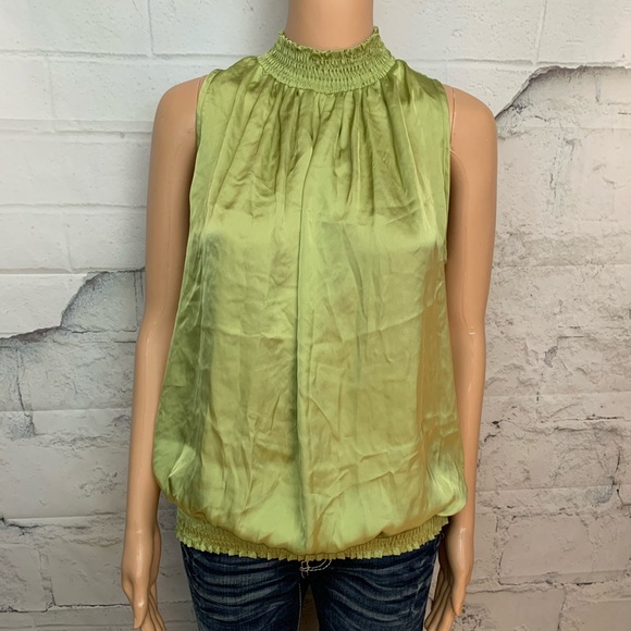 Agora Tops - Green Top